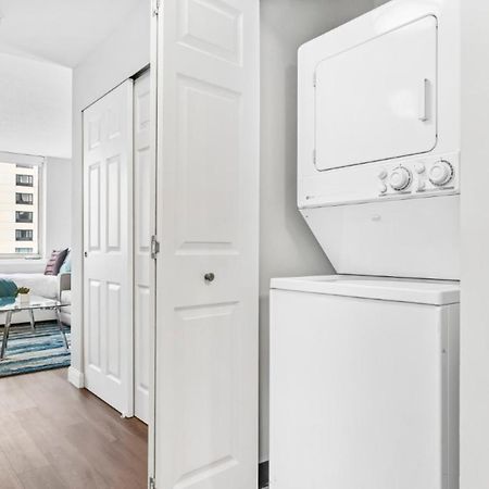 Bluebird Suites Near Newport Centre Джерси-Сити Экстерьер фото
