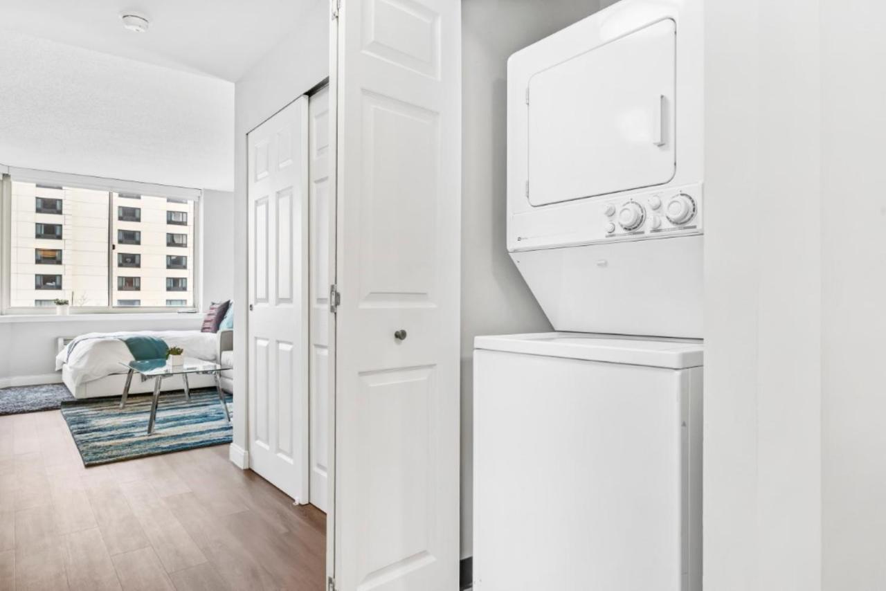 Bluebird Suites Near Newport Centre Джерси-Сити Экстерьер фото